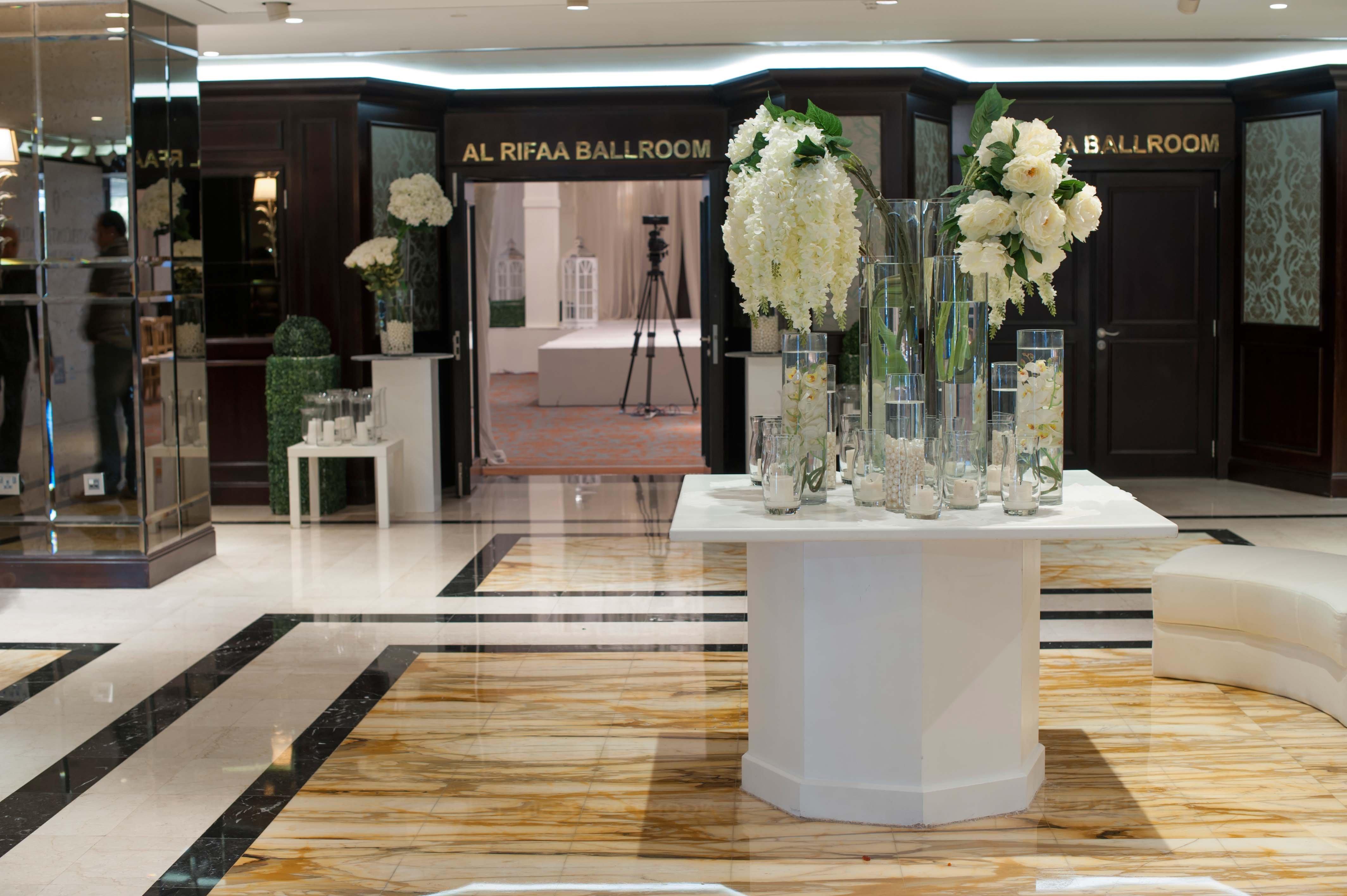 InterContinental Regency Bahrain, an IHG Hotel Manama Exterior foto Entrance to the ballroom