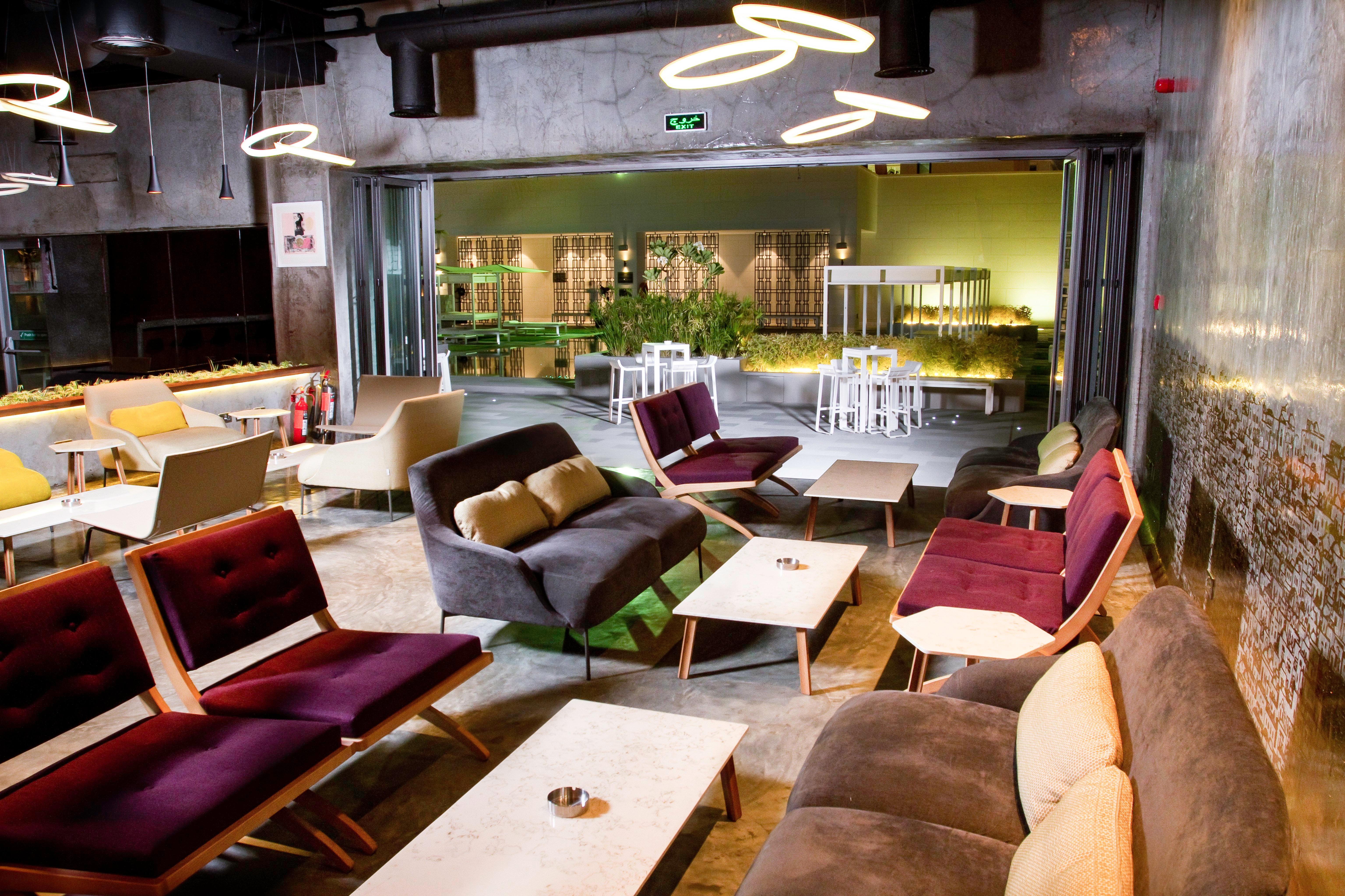 InterContinental Regency Bahrain, an IHG Hotel Manama Exterior foto Interior of a typical café in Beijing