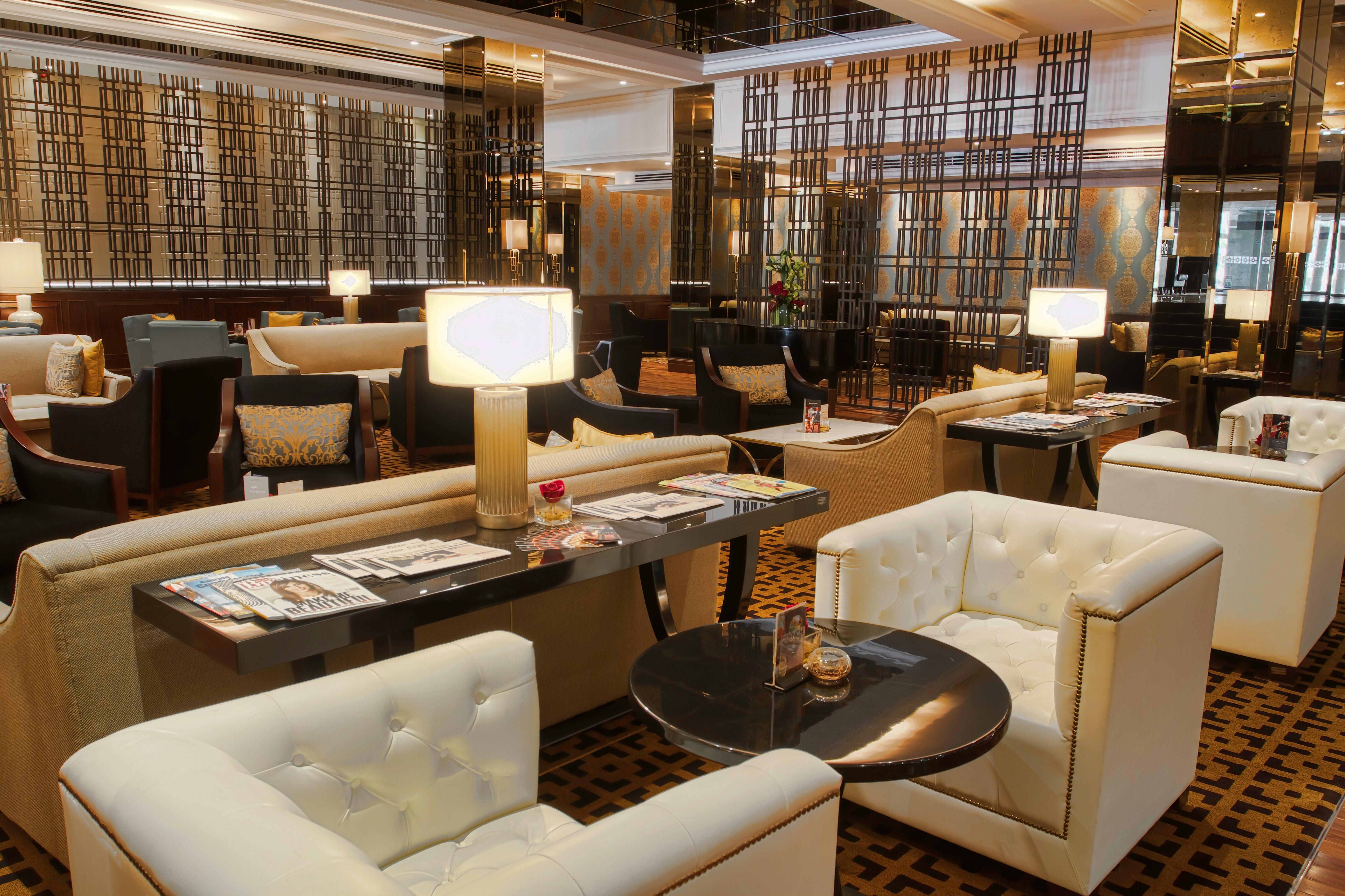 InterContinental Regency Bahrain, an IHG Hotel Manama Exterior foto The lounge at the airport